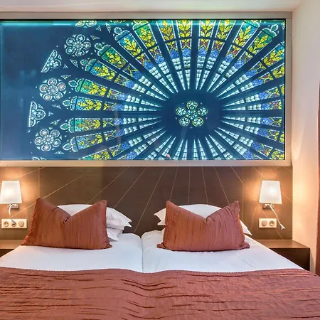 Hotel Western Monopole Métropole 4*