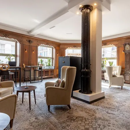 Western Monopole Métropole Hotel 4*