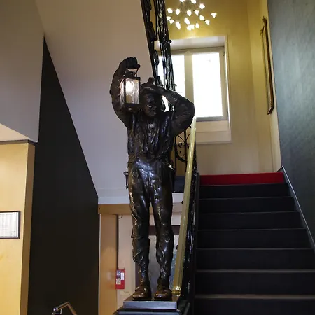 Western Monopole Métropole Hotel 4*