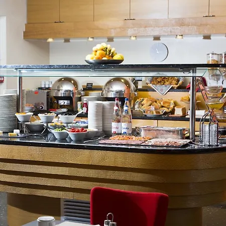 Western Monopole Metropole