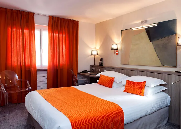 Western Monopole Metropole