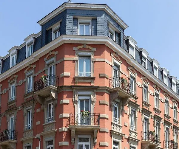 Western Monopole Metropole מלון