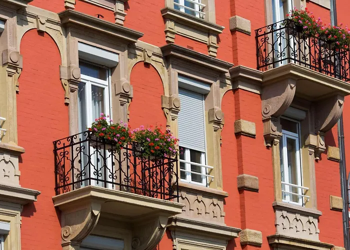 Western Monopole Metropole Hotel 4*