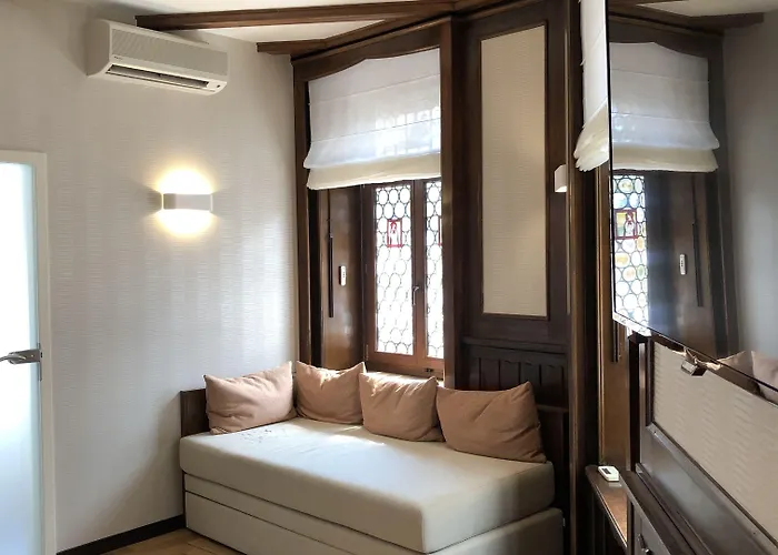 Western Monopole Metropole 4*