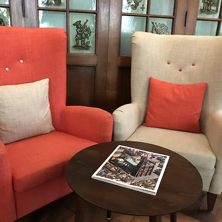 Отель Western Monopole Metropole