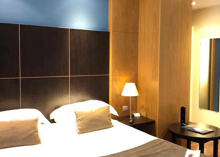 Western Monopole Metropole 4*