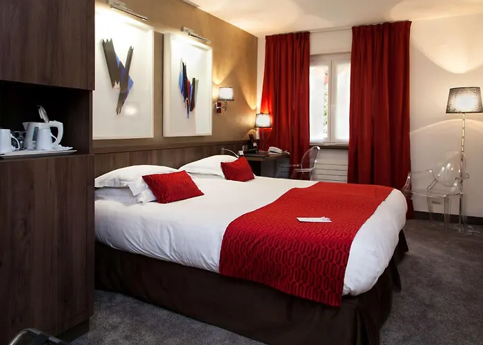 Western Monopole Metropole