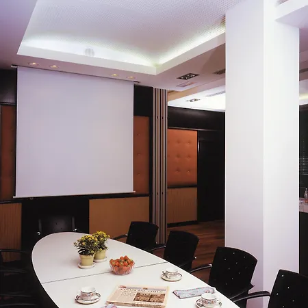 Western Monopole Metropole Hotel